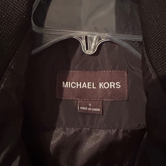 Michael Kors Black Puffer Jacket - Size small - Picture 5 of 10